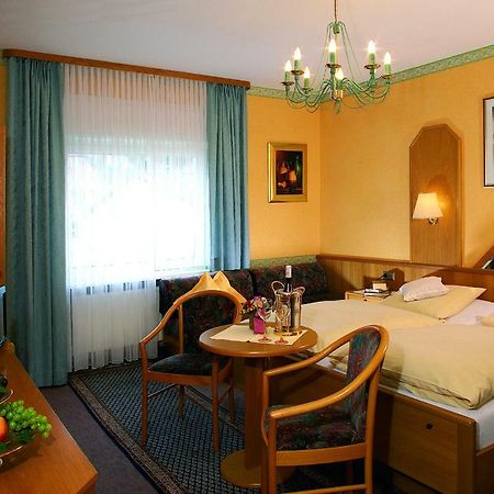 Gaestehaus Hotel Rheingraf Kamp-Bornhofen Buitenkant foto